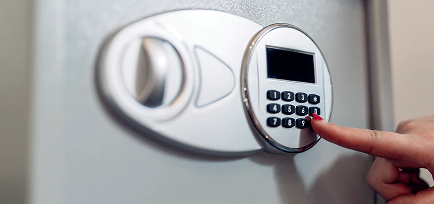 Jewelry Safe Cracking in Lemon Grove, California