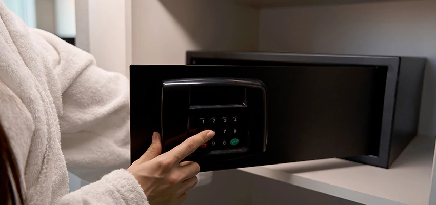 Safe Unlocking Service Company in Lemon Grove, California